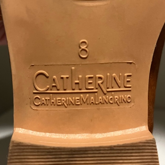 Tan Catherine Malandrino Side Cut Ankle Boots Size 8 - Picture 5 of 5